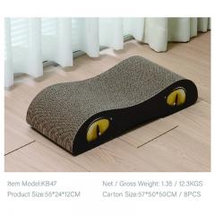 Les arbres à chat créatifs et personnalisés sont équipés de poteaux à griffer verticaux résistants à l'usure qui ne laissent pas de débris.